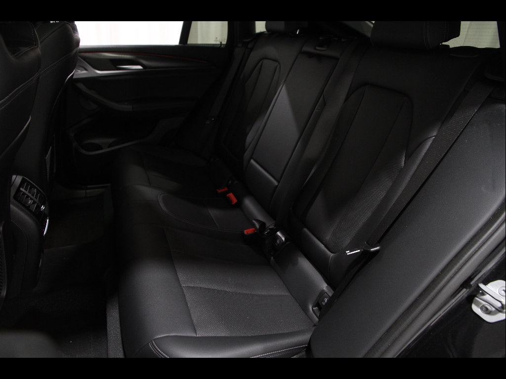 Certified 2023 BMW X4 xDrive30i w/ M Sport Package AWD/4WD image 20