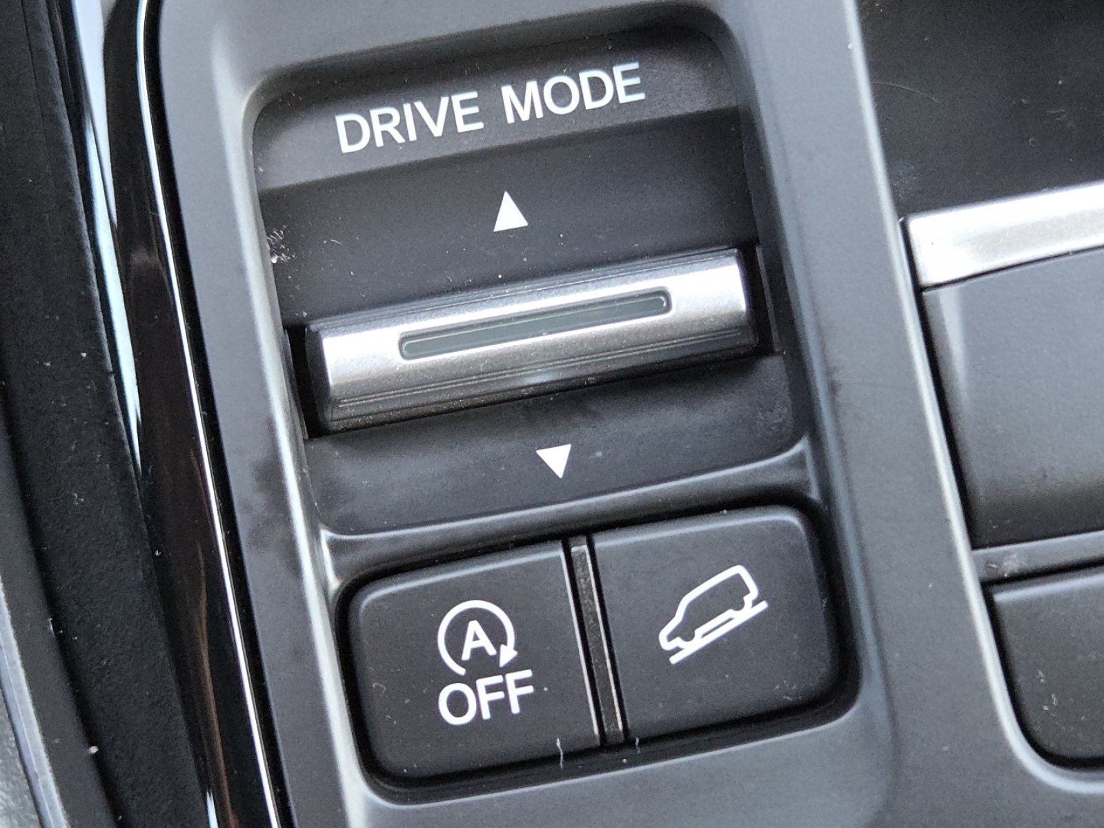 Certified 2025 Honda Pilot Sport image 9