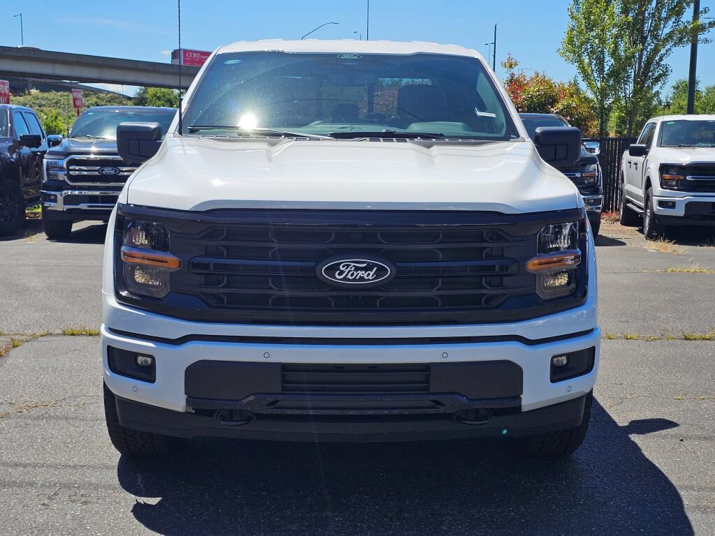 New 2026 Ford F150 XLT w/ Equipment Group 302A MID AWD/4WD image 9
