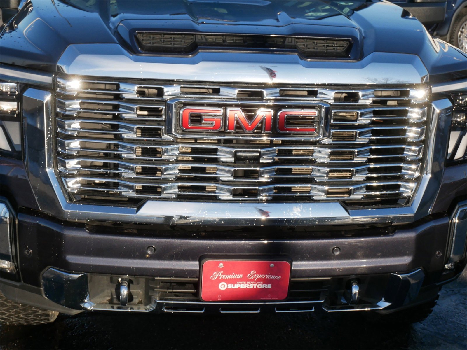 Used 2024 GMC Sierra 2500 Denali w/ Denali Reserve Package image 9