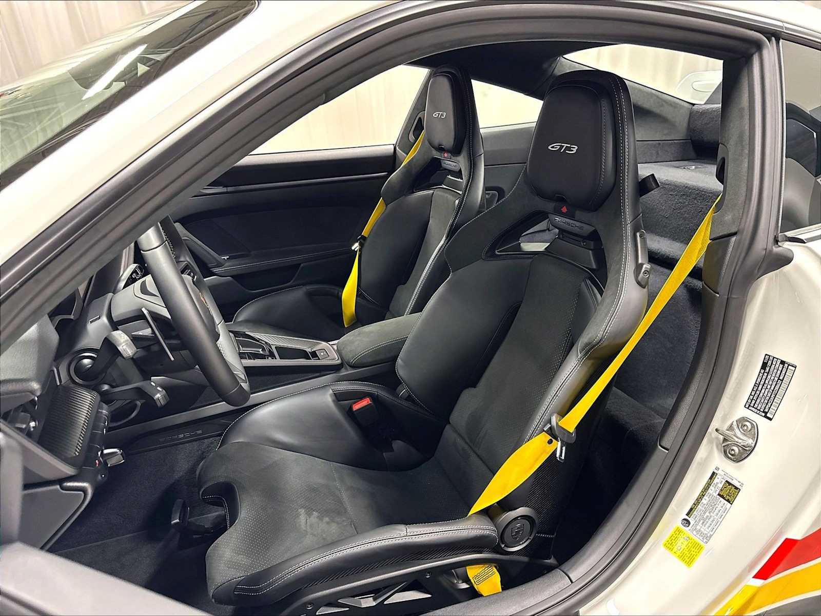 Used 2026 Porsche 911 GT3 RWD image 7