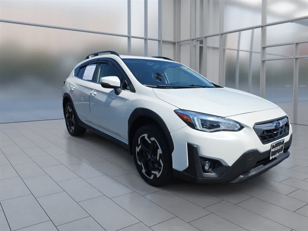 Used 2022 Subaru Crosstrek 2.5i Limited w/ Moonroof Package 1 AWD/4WD image 3