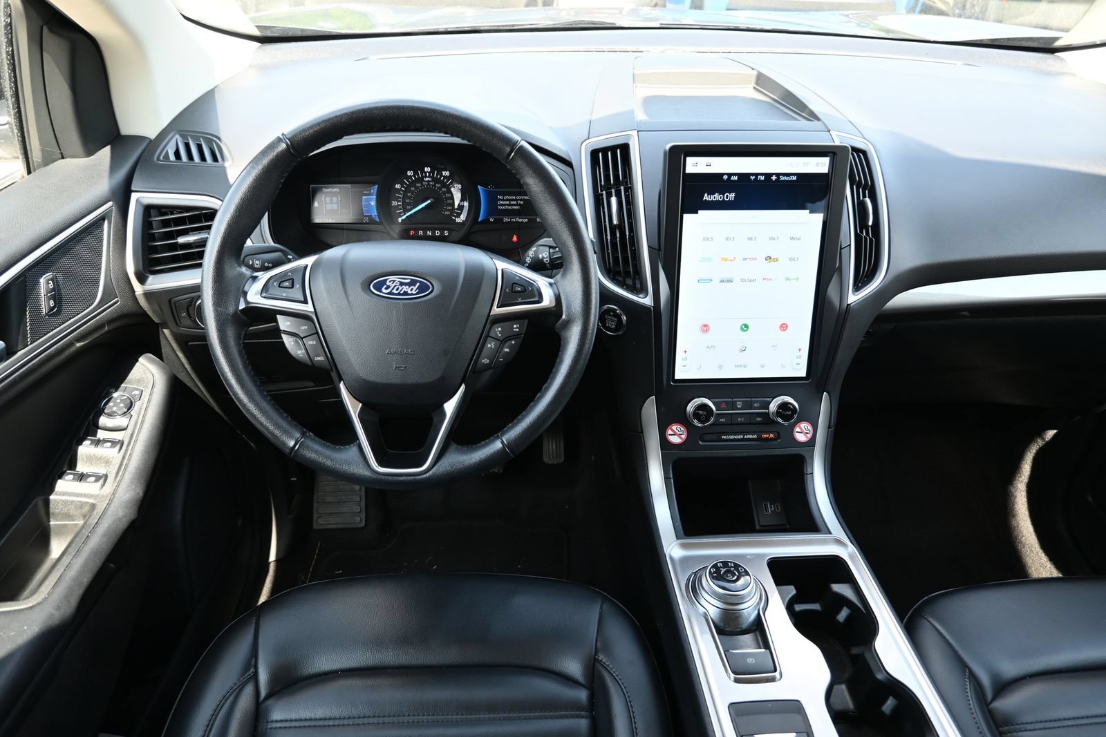 Used 2024 Ford Edge SEL AWD/4WD image 32