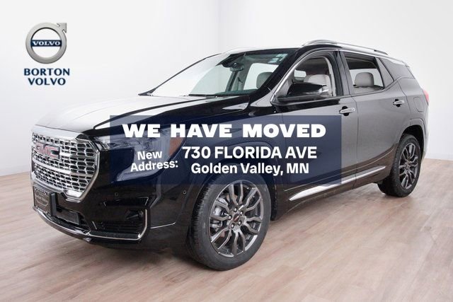 Used 2024 GMC Terrain Denali w/ Black Diamond Edition image 1