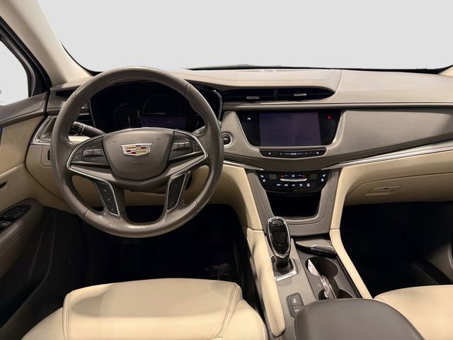 Certified 2019 Cadillac XT5 Premium Luxury FWD image 14