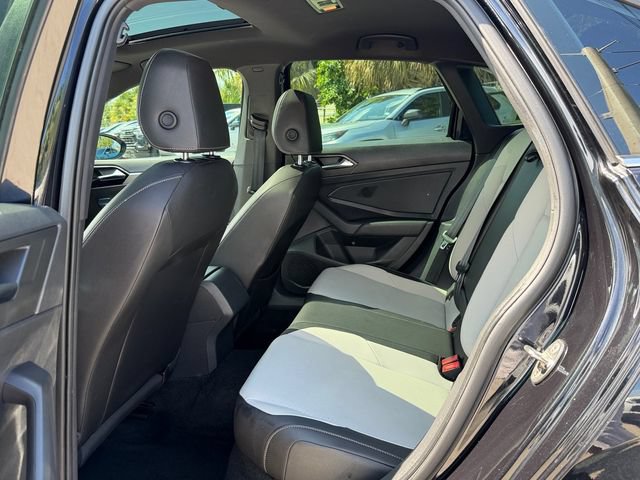 Used 2020 Volkswagen Jetta R-Line FWD image 11