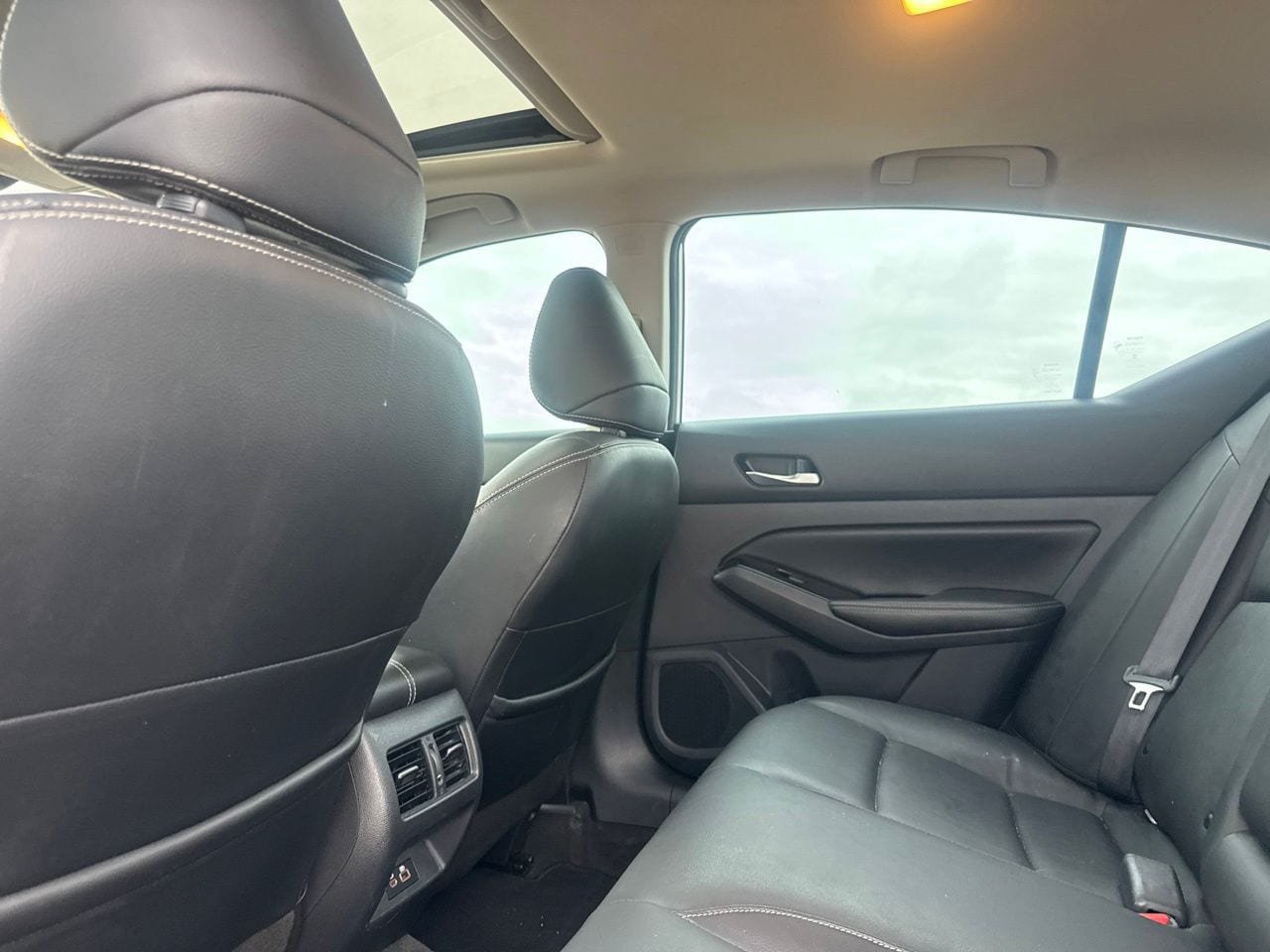 Certified 2022 Nissan Altima 2.5 SL FWD image 33