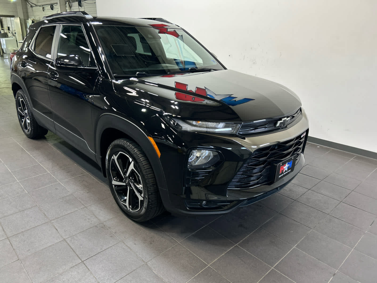 Used 2022 Chevrolet TrailBlazer RS w/ Sun and Liftgate Package AWD/4WD image 2
