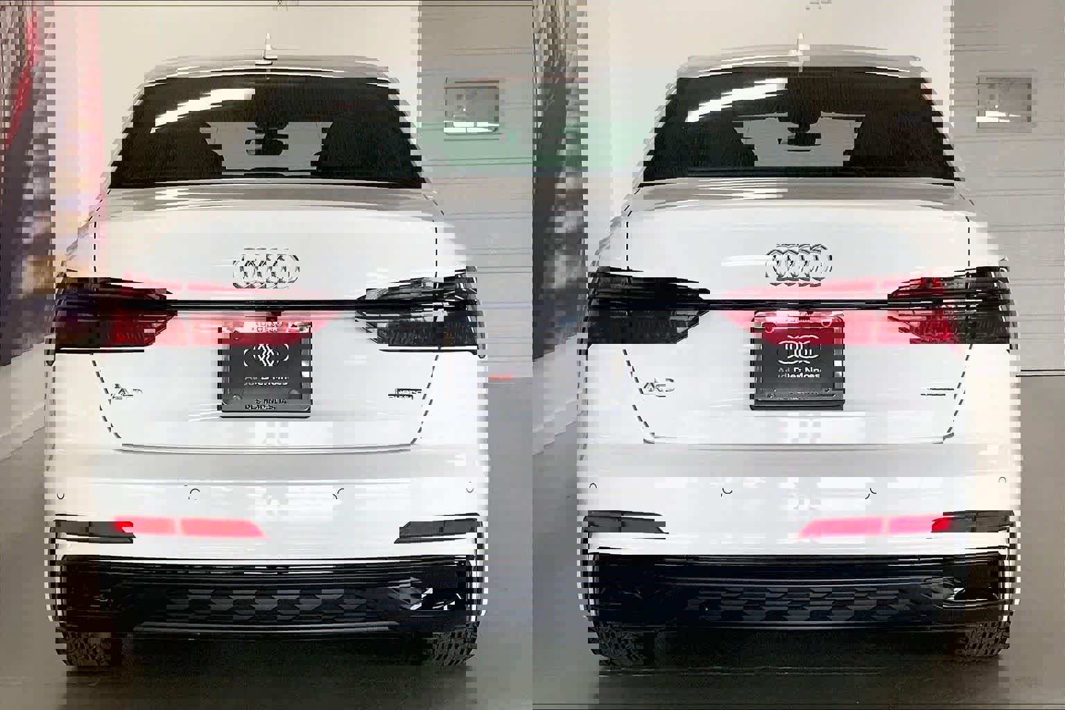 Used 2025 Audi A6 Premium Plus w/ Premium Plus Package image 5