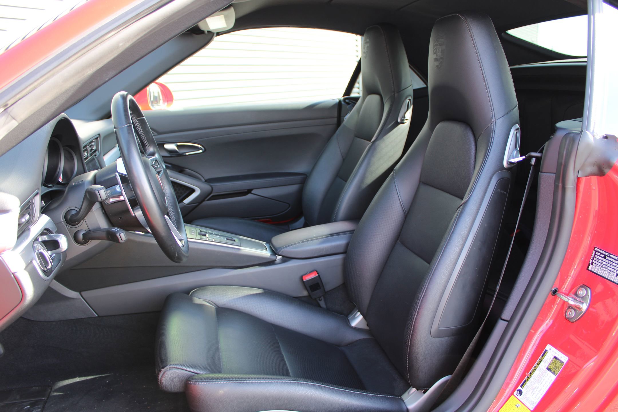 Certified 2017 Porsche 911 Carrera 4S image 5