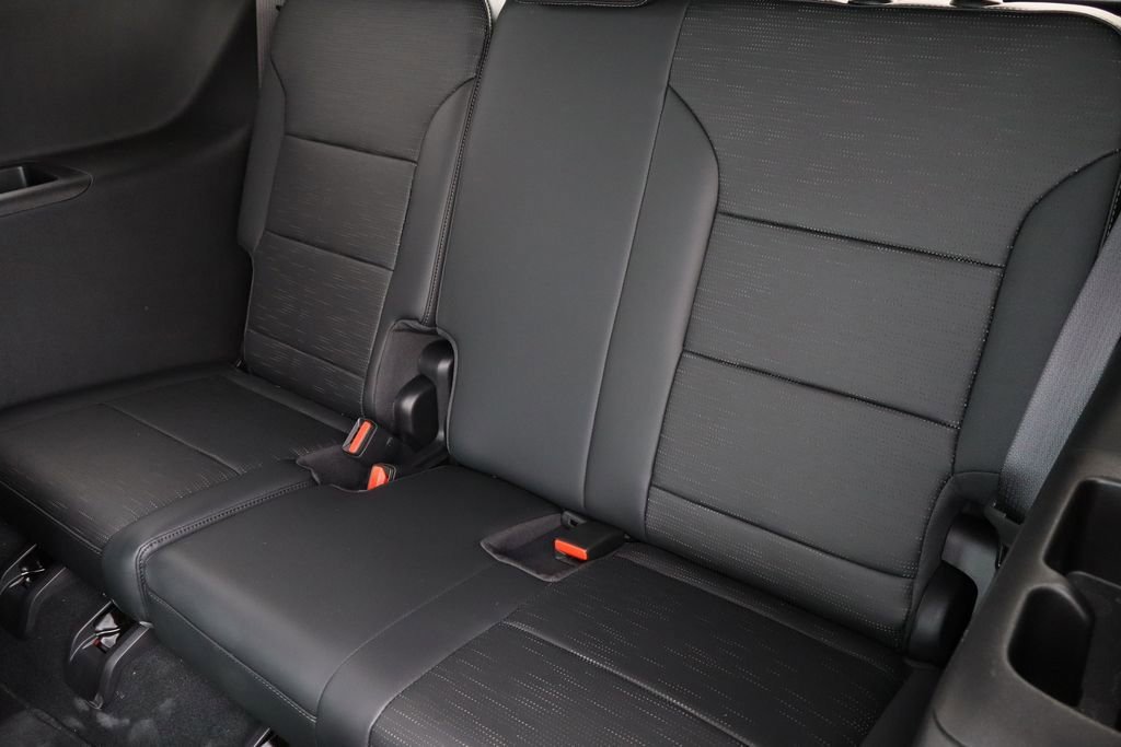 New 2026 Buick Enclave Sport Touring w/ Power Package FWD image 24