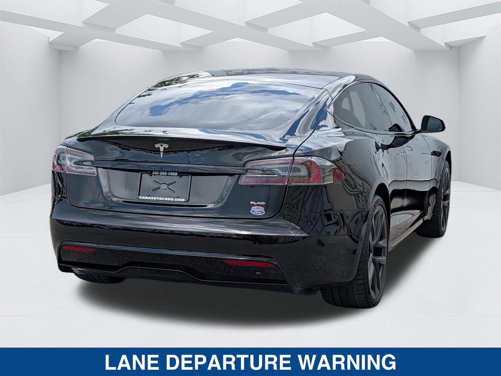 Used 2021 Tesla Model S Plaid AWD/4WD image 5