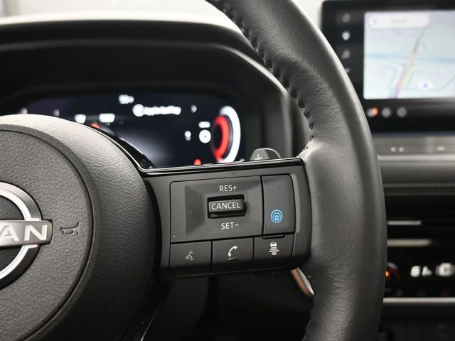 Used 2024 Nissan Rogue Platinum w/ Platinum Premium Package image 17