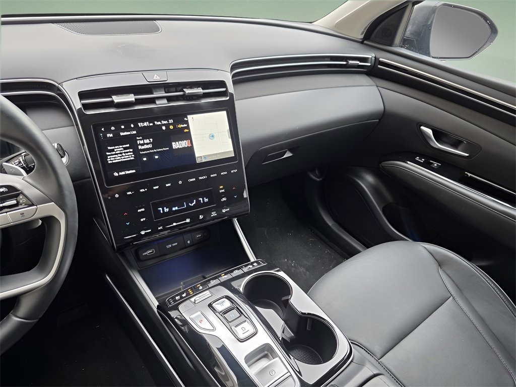 Used 2024 Hyundai Tucson Limited image 31