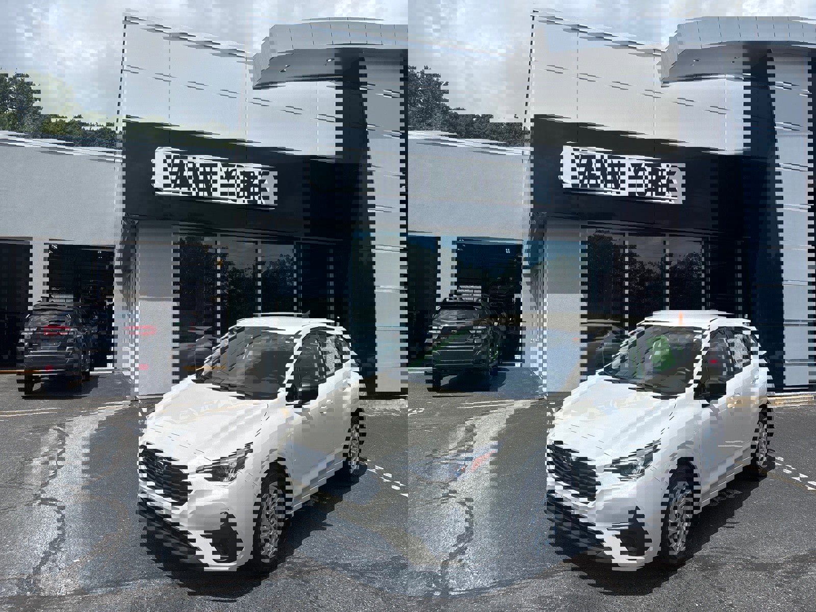 New 2025 Subaru Impreza 2.0i