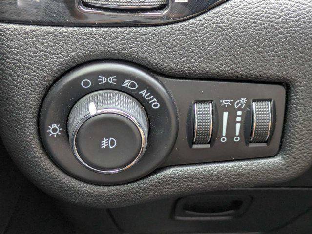 Certified 2021 Jeep Cherokee Latitude Plus FWD image 24