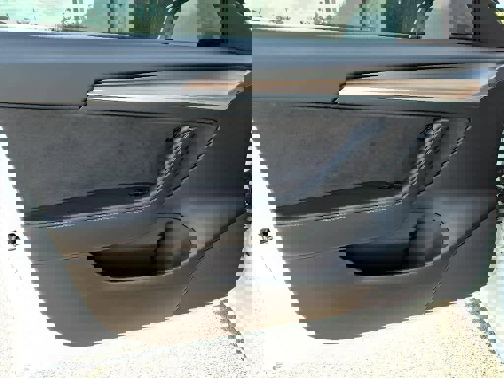 Used 2022 Tesla Model 3 Long Range image 14