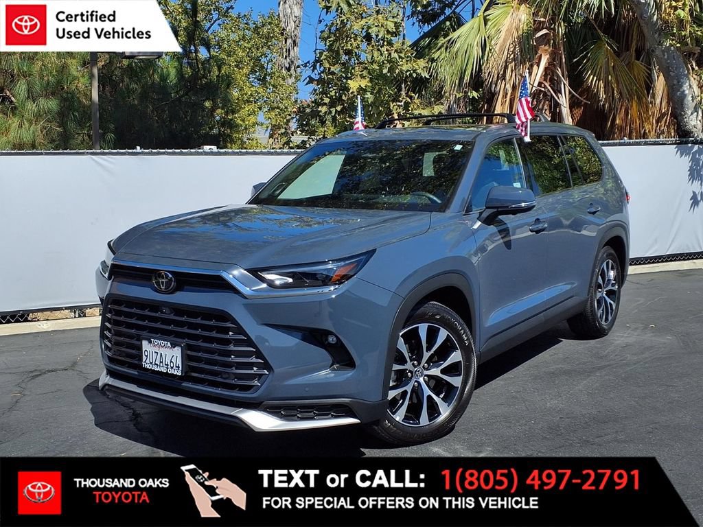 Certified 2025 Toyota Grand Highlander AWD Hybrid image 1