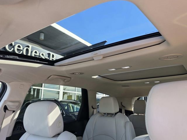 Used 2024 Buick Enclave Essence w/ Experience Buick Package image 12