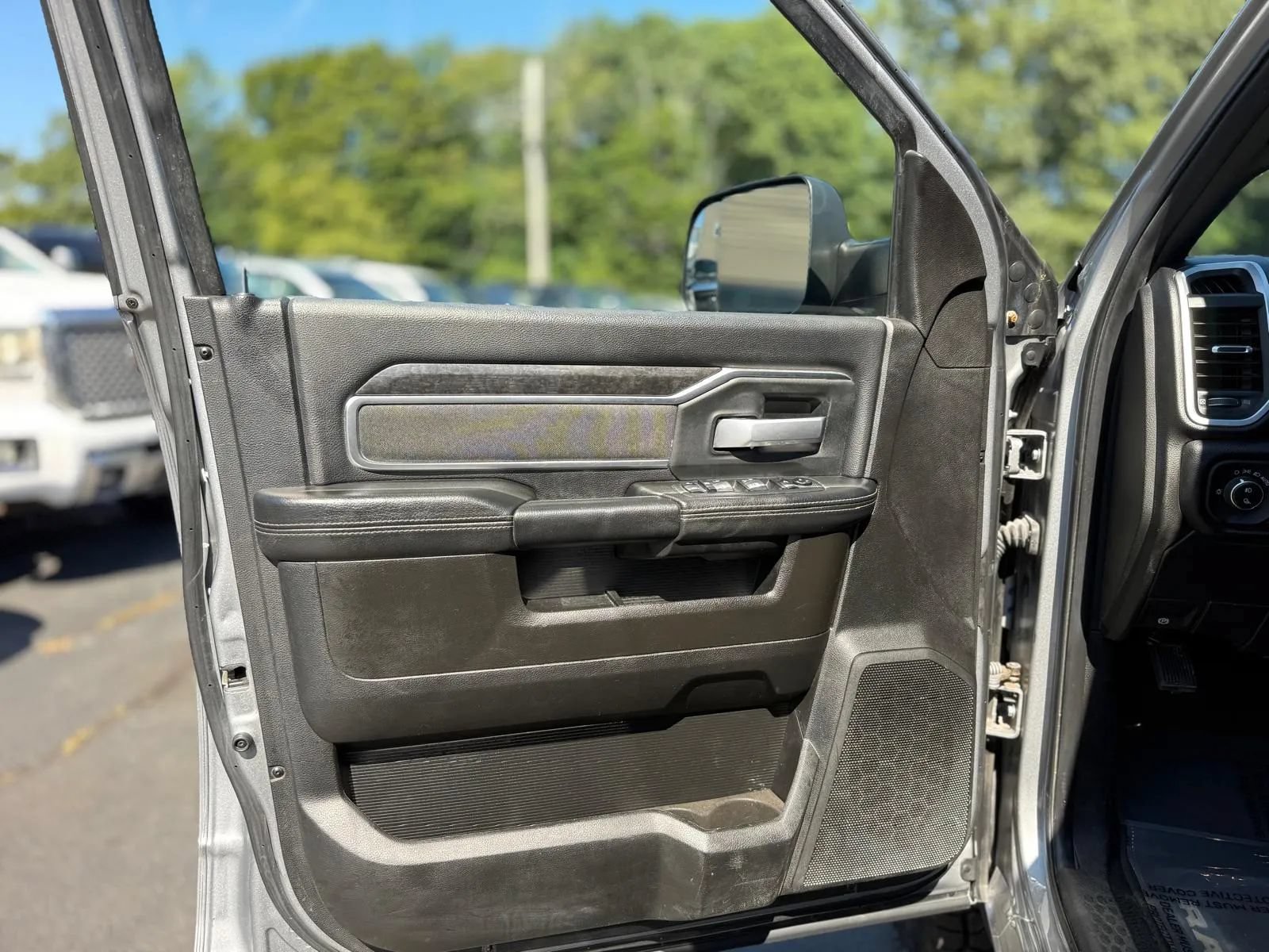 Used 2019 RAM 2500 Big Horn AWD/4WD image 29