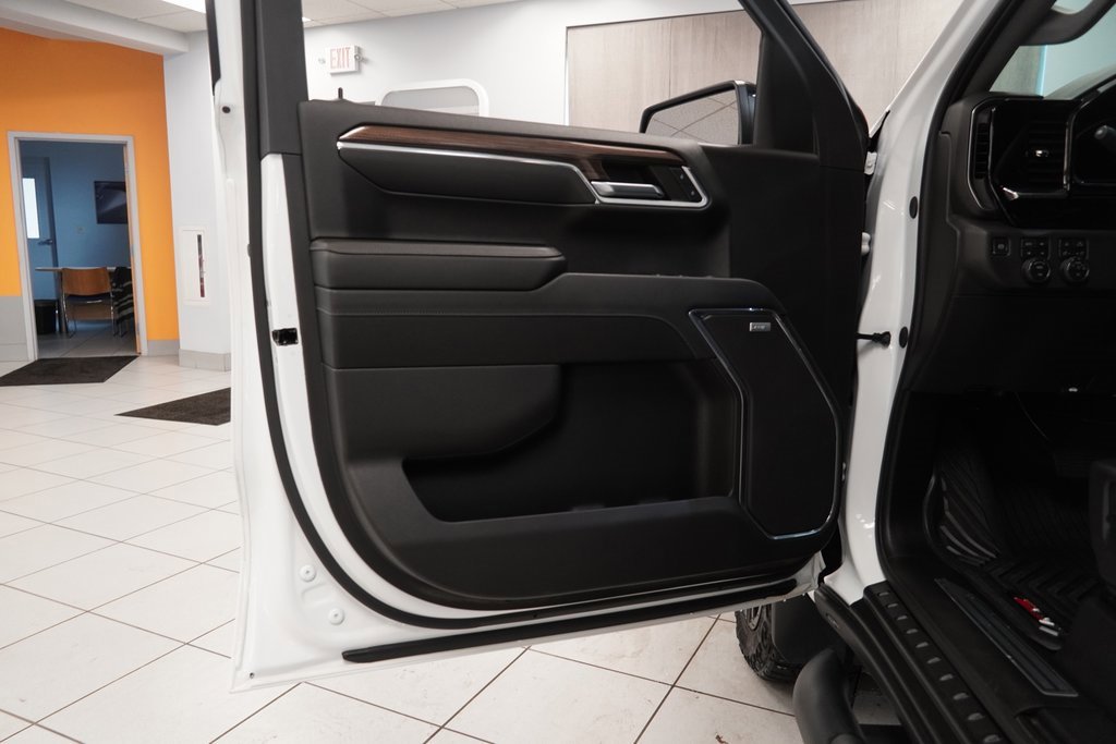 Certified 2024 Chevrolet Silverado 1500 LT Trail Boss w/ Convenience Package II image 6