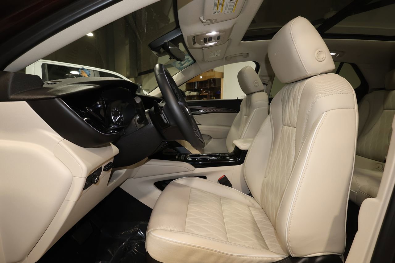 Certified 2023 Buick Envision Avenir AWD/4WD image 24