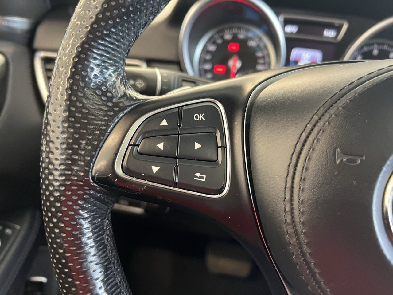 Used 2018 Mercedes-Benz GLS 450 4MATIC image 15