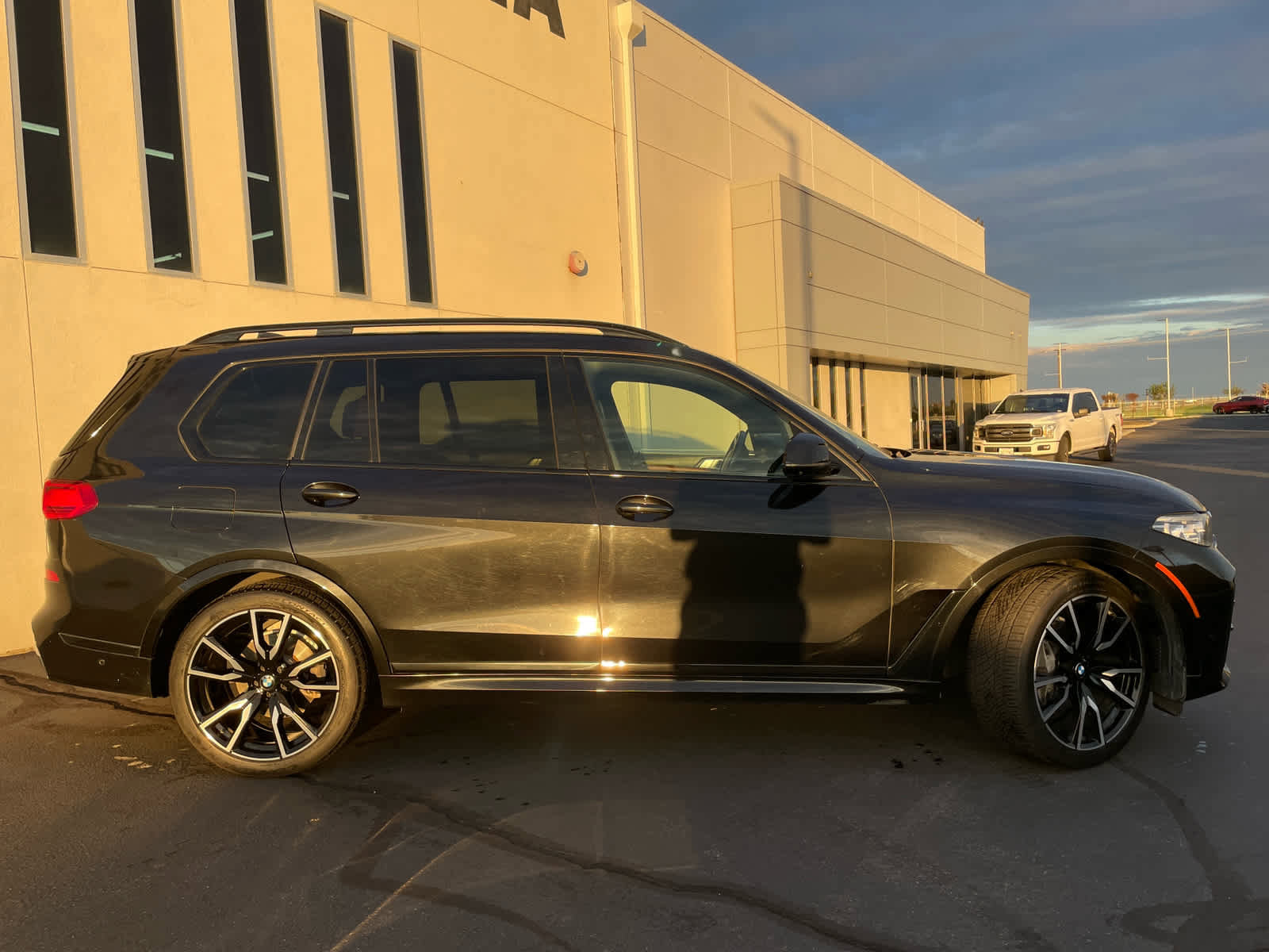 Used 2019 BMW X7 xDrive40i w/ Premium Package image 6