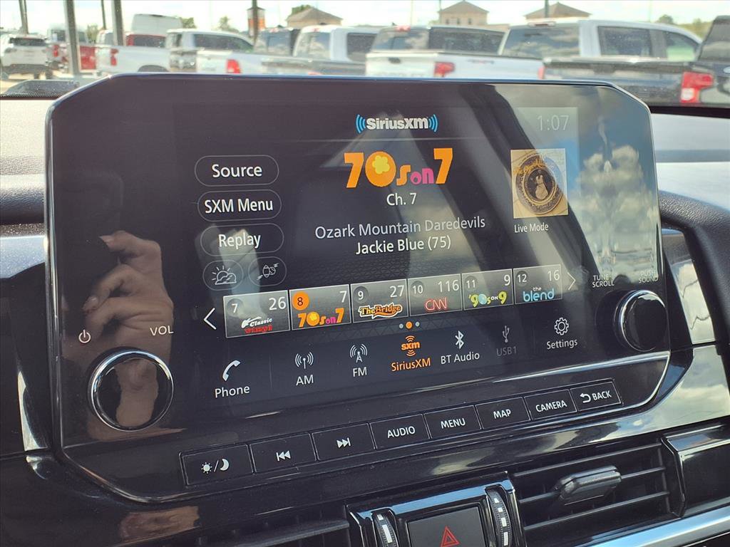 Used 2022 Nissan Pathfinder SL image 6