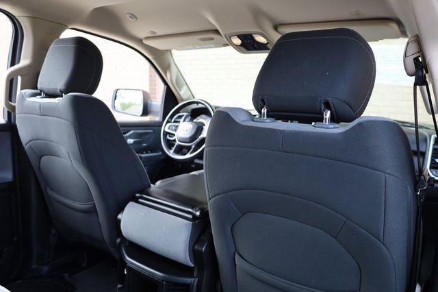Used 2020 RAM 1500 Big Horn AWD/4WD image 25