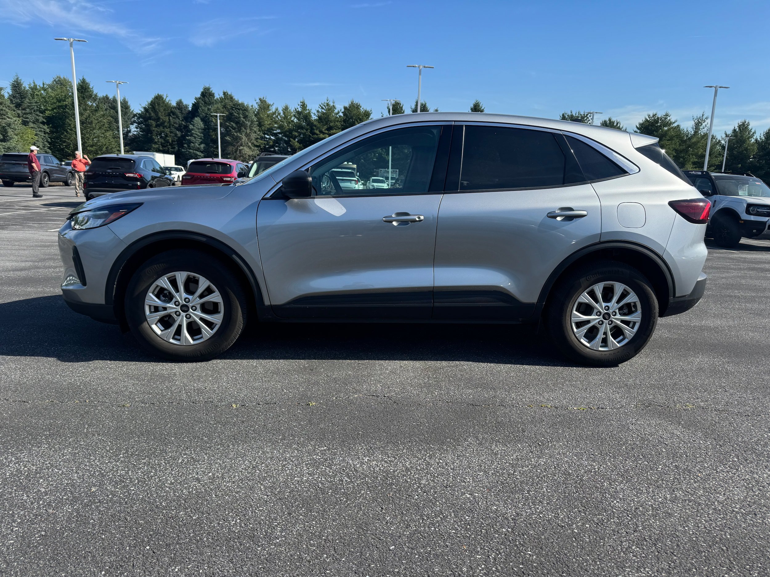 Certified 2024 Ford Escape Active AWD/4WD image 2
