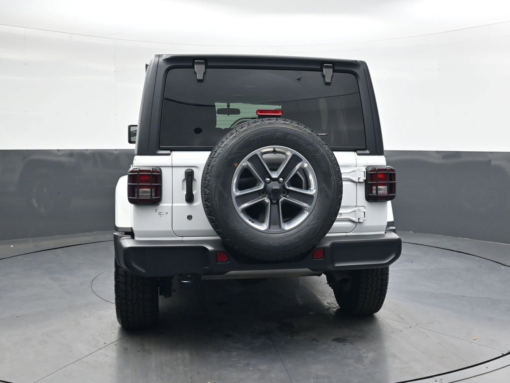 Used 2019 Jeep Wrangler Unlimited Sahara image 5