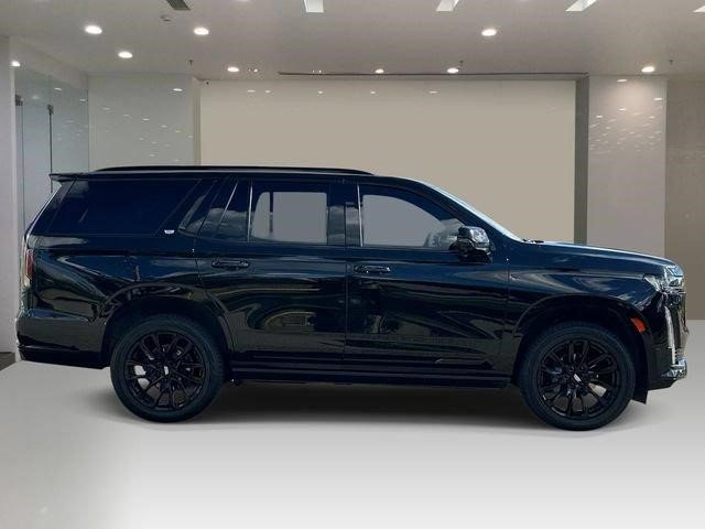 Certified 2024 Cadillac Escalade Sport Platinum w/ LPO, ONYX Package AWD/4WD image 5