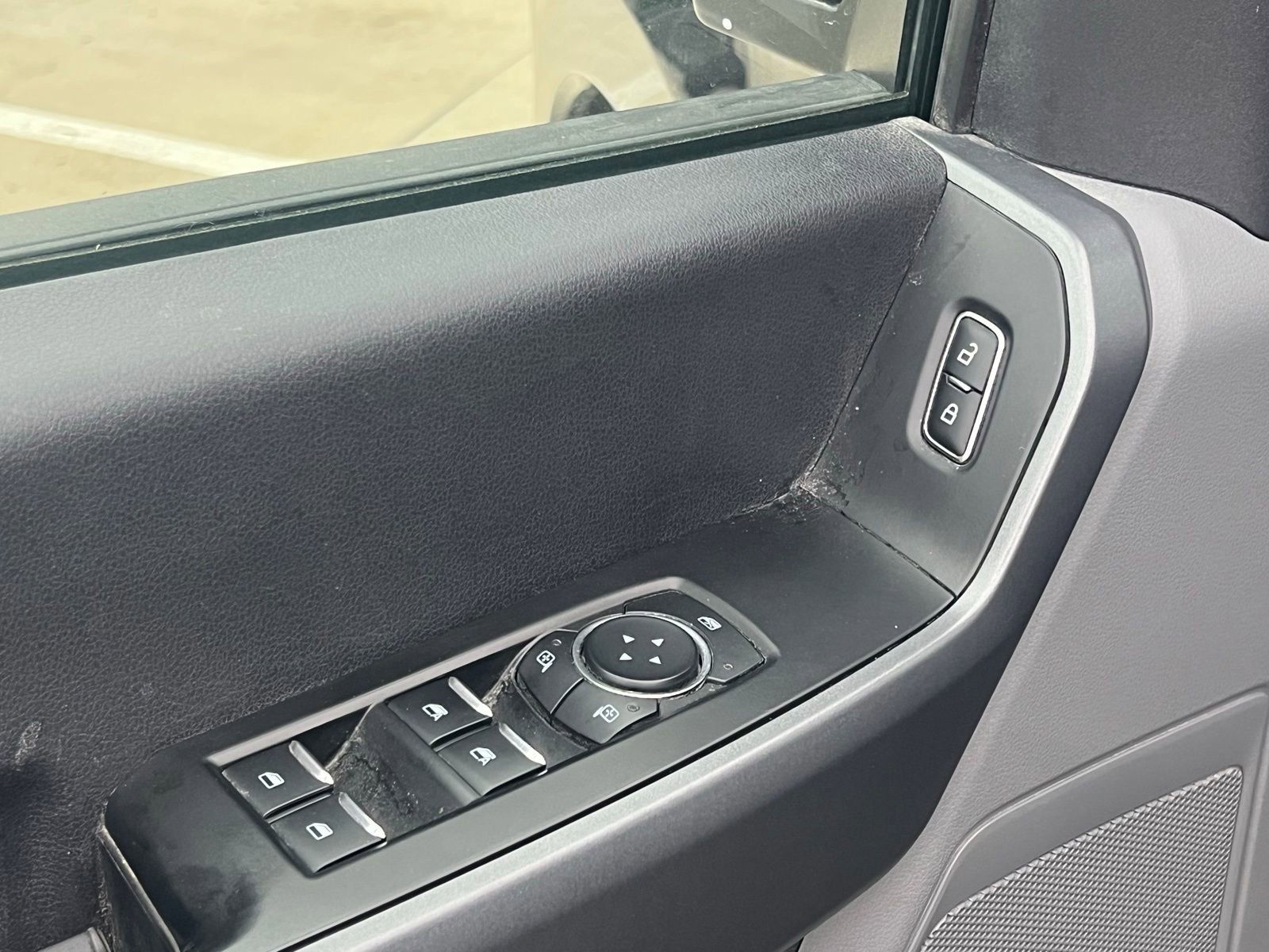 Used 2024 Ford F250 XLT w/ FX4 Off-Road Package image 21