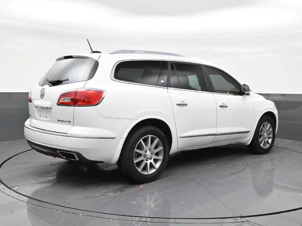 Used 2017 Buick Enclave Leather FWD image 5