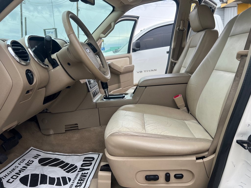 Used 2008 Ford Explorer Limited RWD image 12