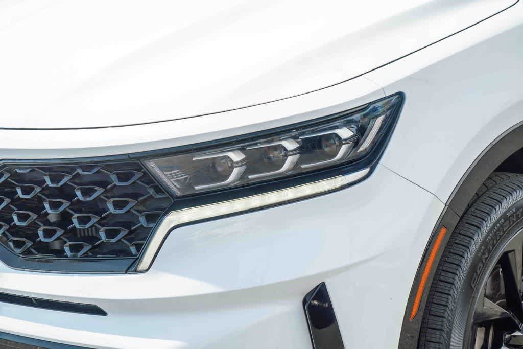 Certified 2023 Kia Sorento SX AWD/4WD image 8