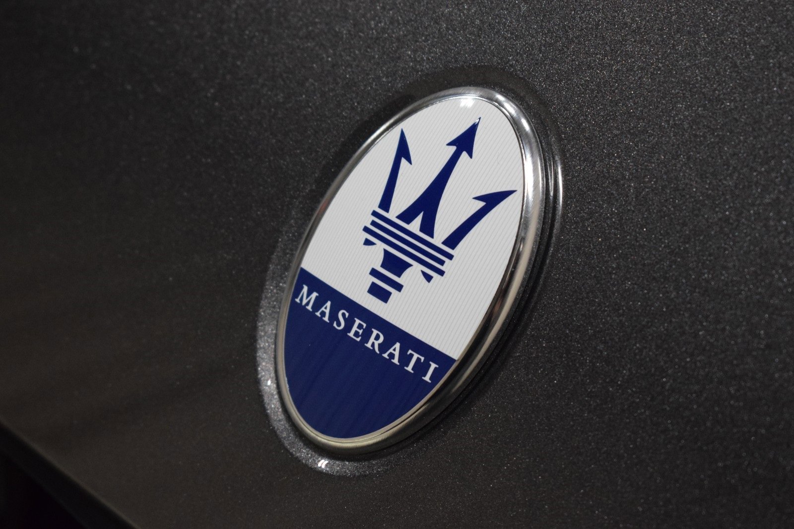 New 2024 Maserati Grecale GT image 3