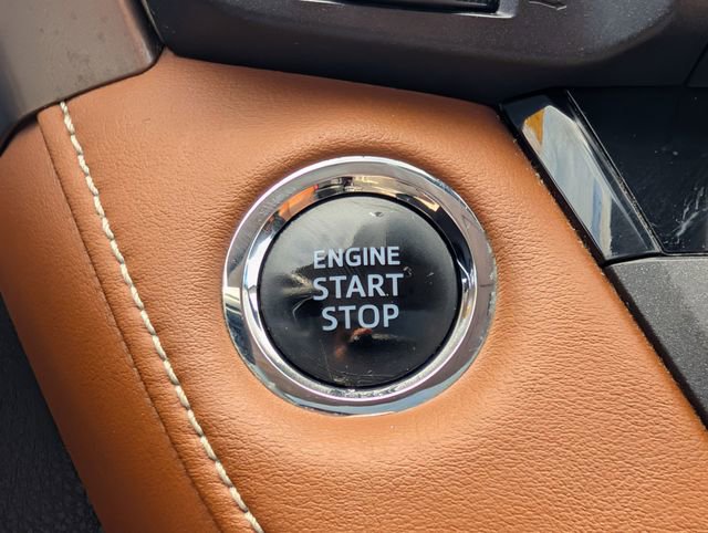 Used 2016 Toyota RAV4 Limited FWD image 27