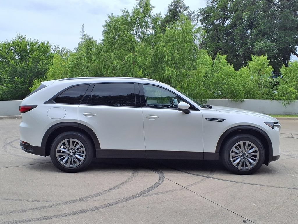 Used 2024 MAZDA CX-90 Plug-In Hybrid w/ Preferred AWD/4WD image 2