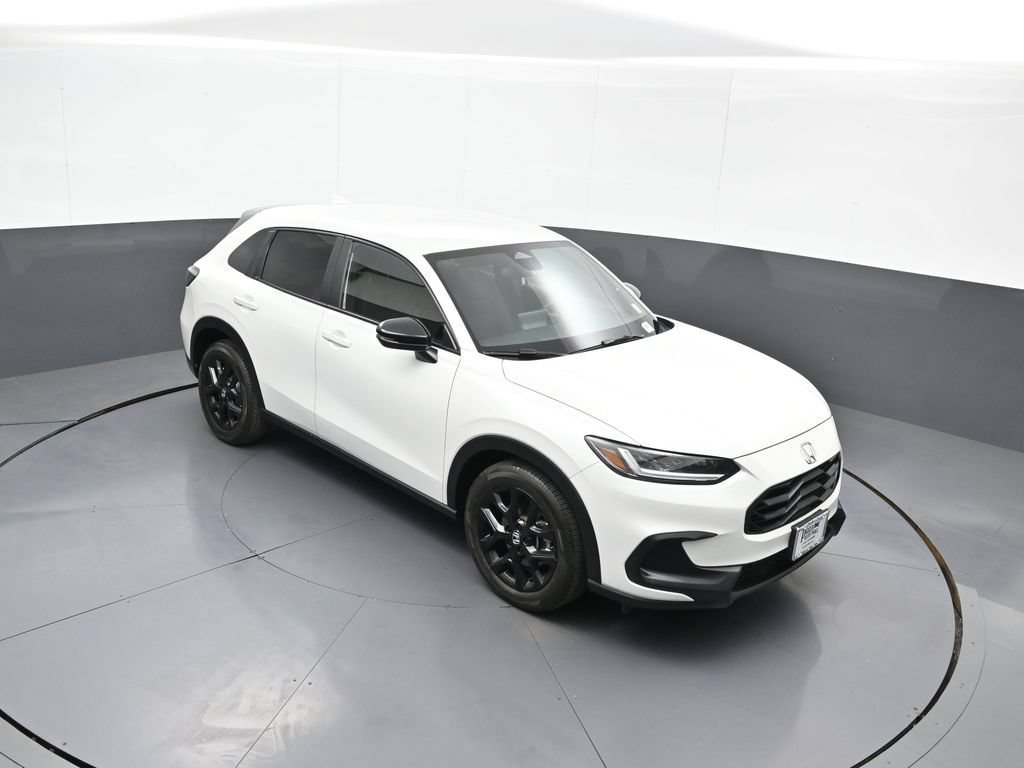 Certified 2025 Honda HR-V Sport image 34