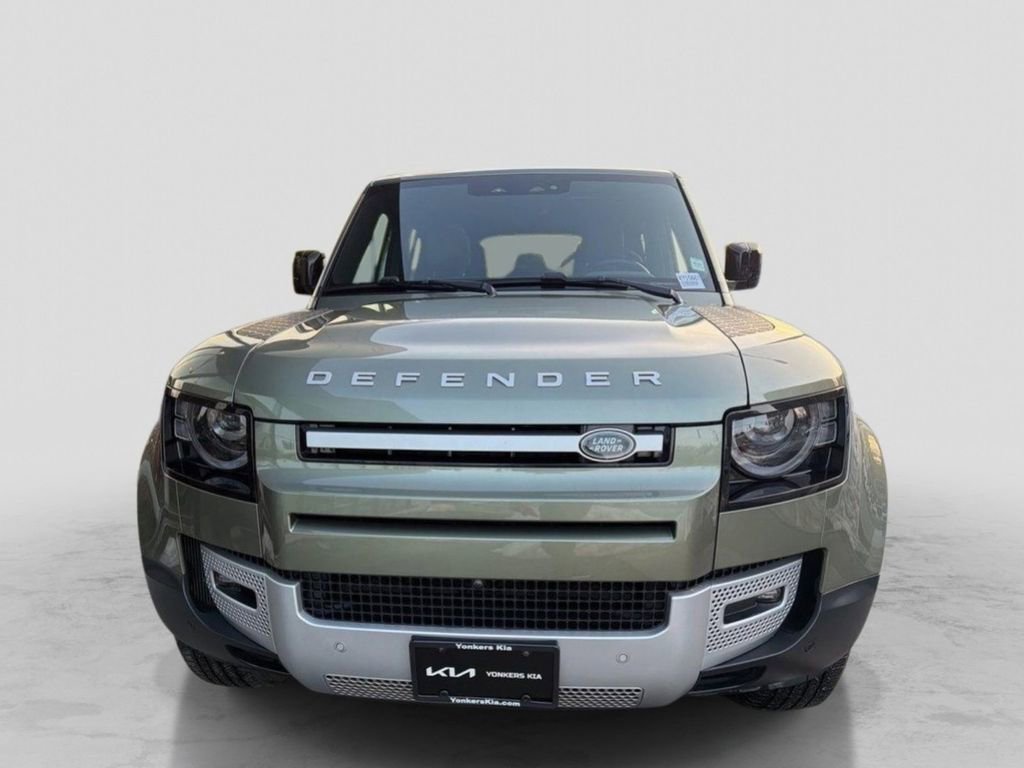 Used 2024 Land Rover Defender 110 S image 21
