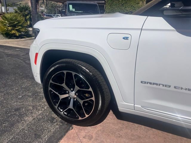 Used 2022 Jeep Grand Cherokee Summit image 5