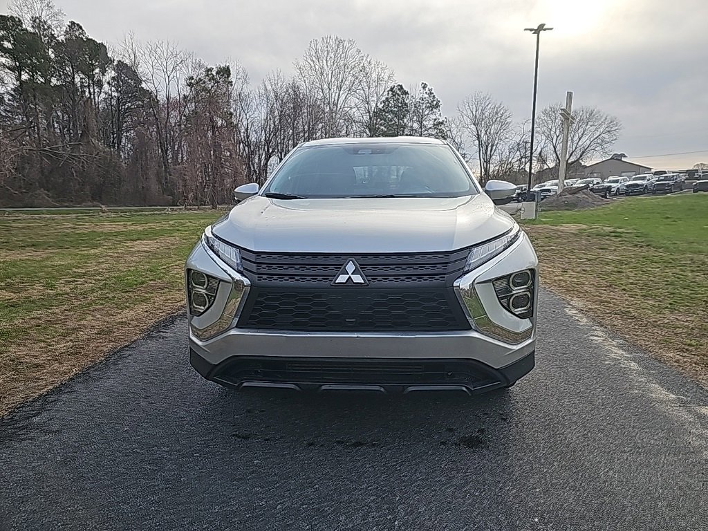Used 2024 Mitsubishi Eclipse Cross SE image 2