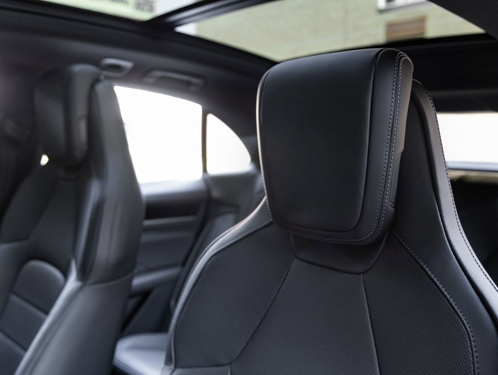 Certified 2026 Porsche Macan 4 Electric AWD/4WD image 24