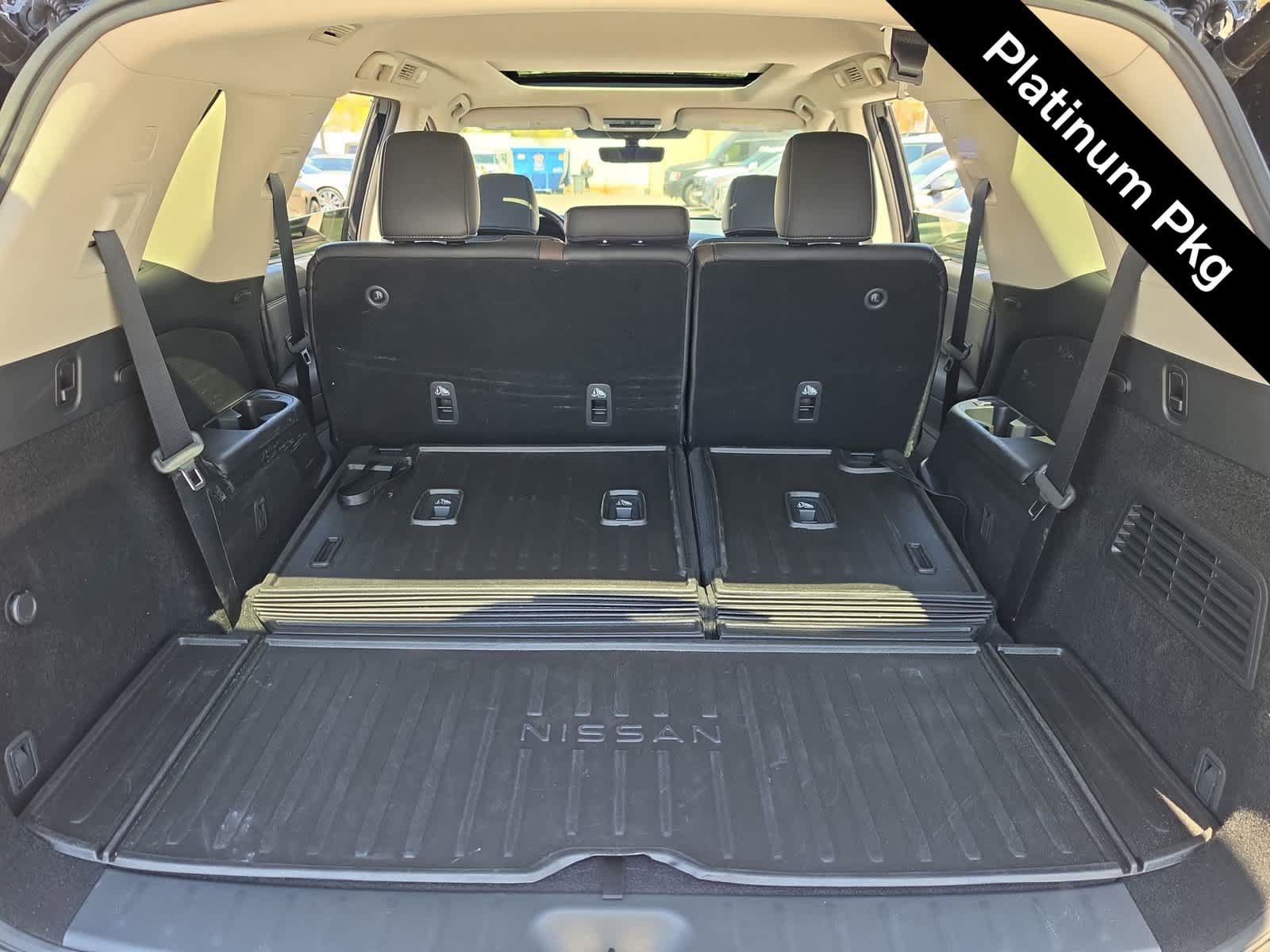 Used 2025 Nissan Pathfinder Platinum w/ Black Appearance Package FWD image 23