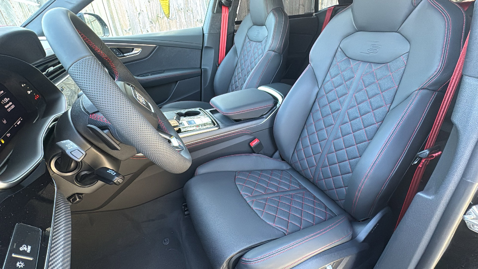 New 2026 Audi SQ8 Prestige image 14