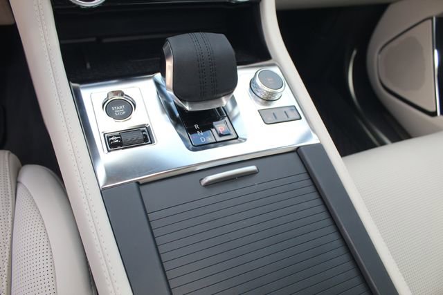 New 2025 Jaguar F-PACE R-Dynamic S image 15