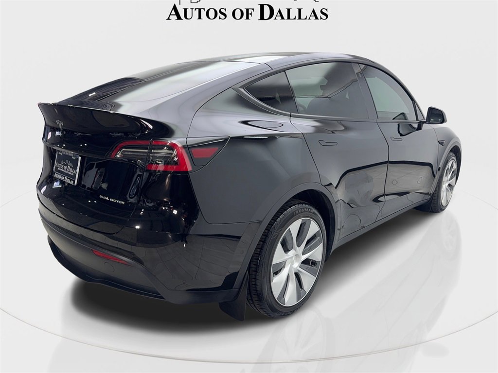 Used 2021 Tesla Model Y Long Range image 6