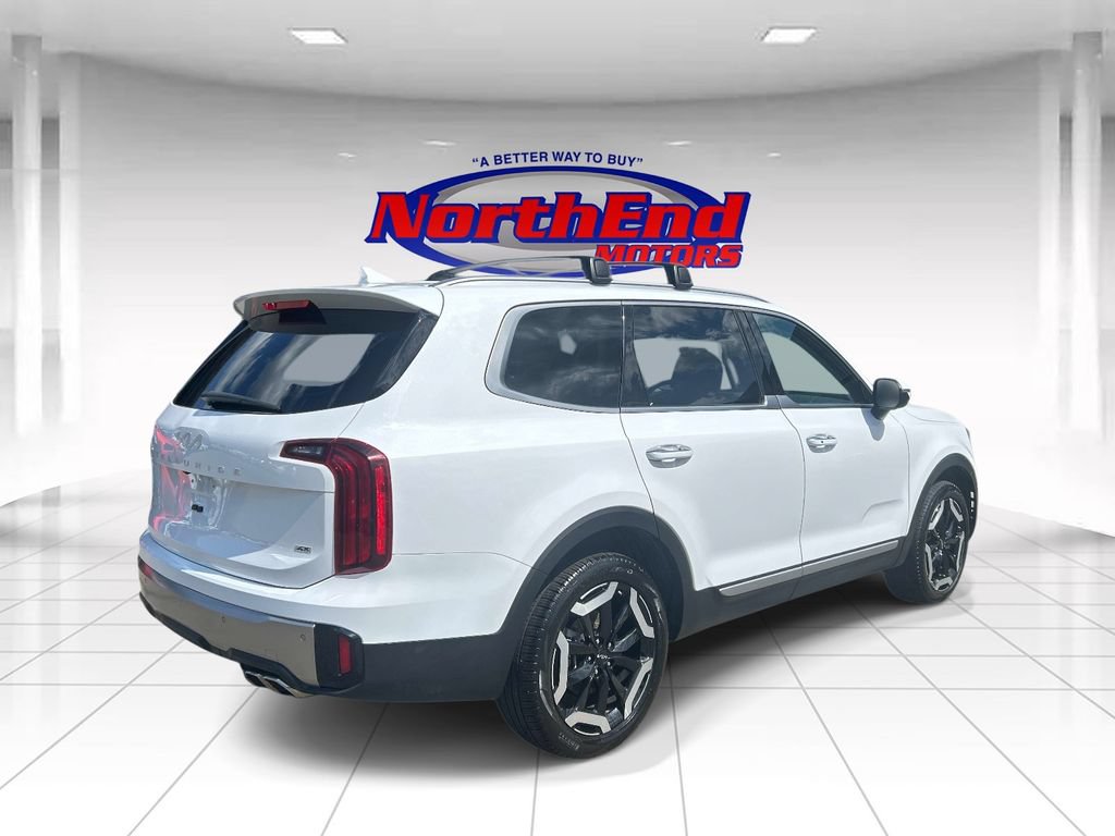 Used 2025 Kia Telluride S AWD/4WD image 3